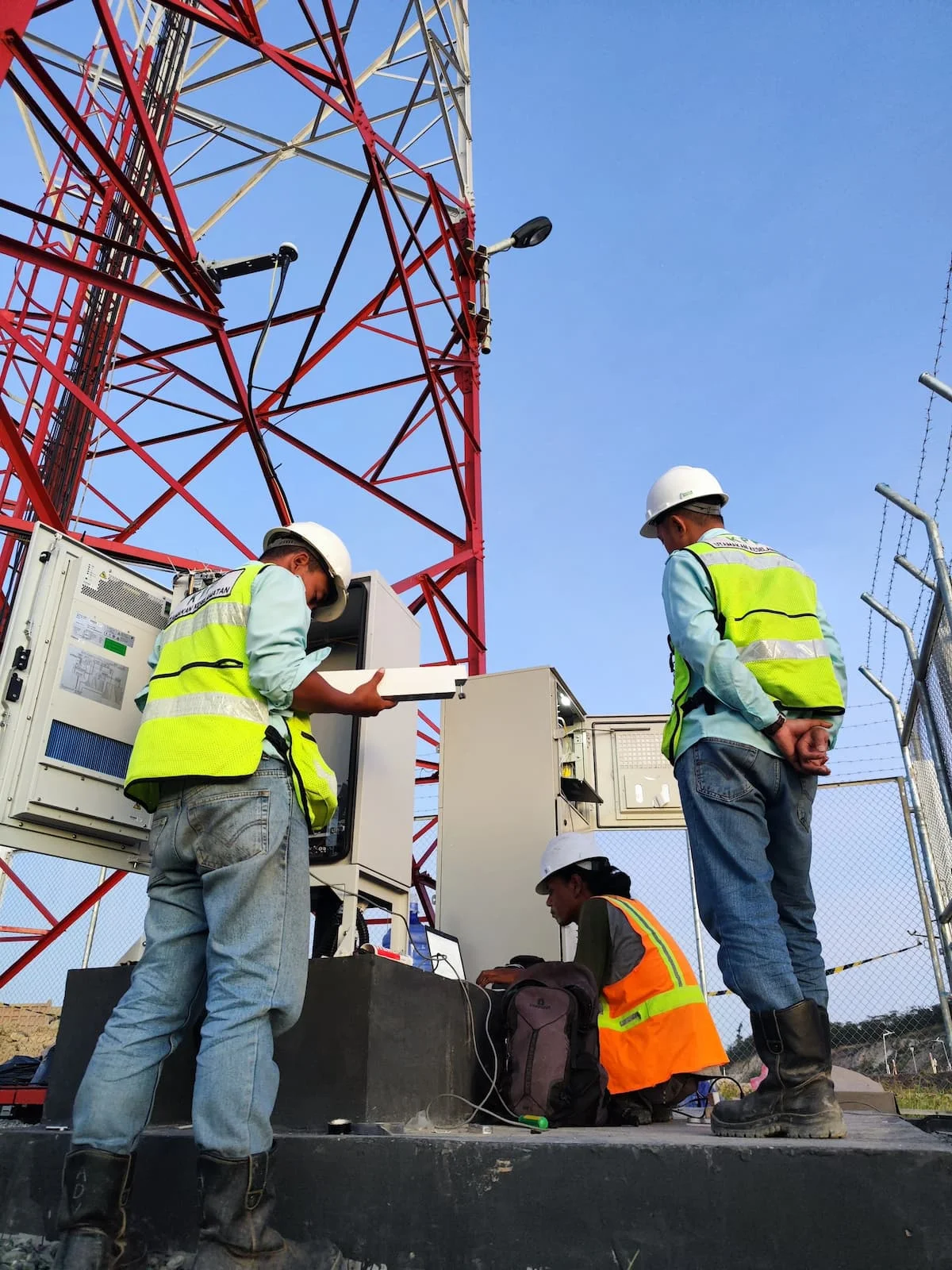 Telecom image